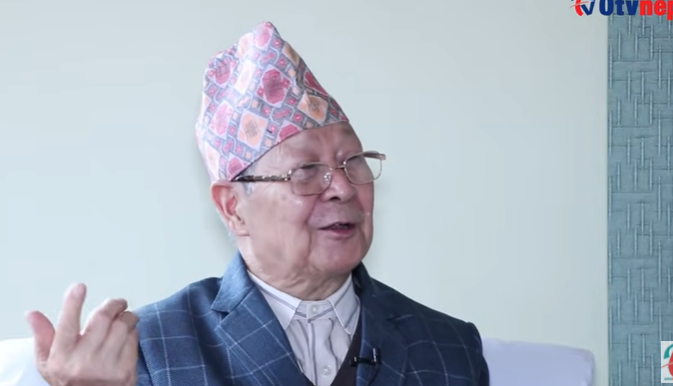 विजुक्छको दावी राती २ बजे सम्म रक्सी खाएर गफ दिने मान्छे नेपालमा प्रधानमन्त्री