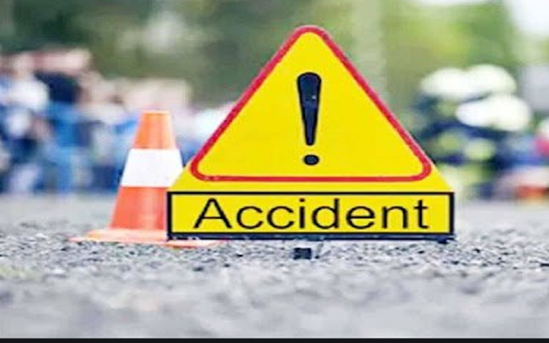 घोराहीबाट रुकुम जाँदै गरेको बस सल्यानमा दुर्घटना