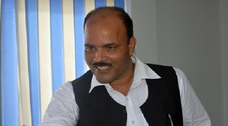 देउवा सँगै टक्टर लिँदा अमरेश कुमार सिंह नजम्मा सँग  पछारिए !