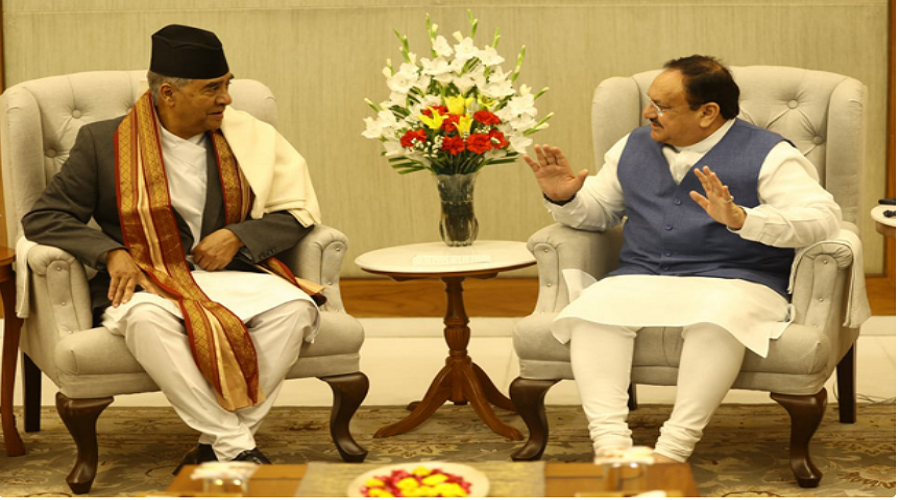 देउवा दिल्लीमा लम्पसार पर्दा जनताले सम्झीए संसदको रोस्टमबाटै इण्डीयालाई थर्काउँने केपी ओलीलाई !