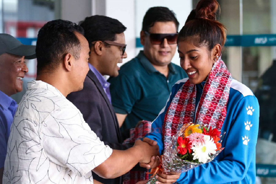 एसिया कप खेलेर स्वदेश फर्कियो नेपालि महिला टीम