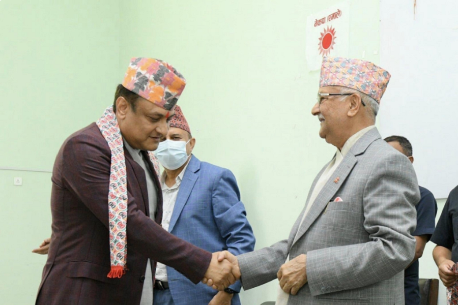 ‘पूर्वआईजीपी सर्वेन्द्र खनालले एमाले किन छाडे एमाले ?’